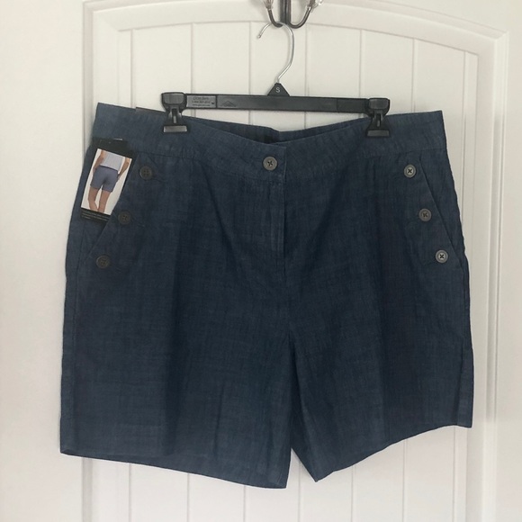 The Limited Pants - NWT The Limited Denim Chambray shorts